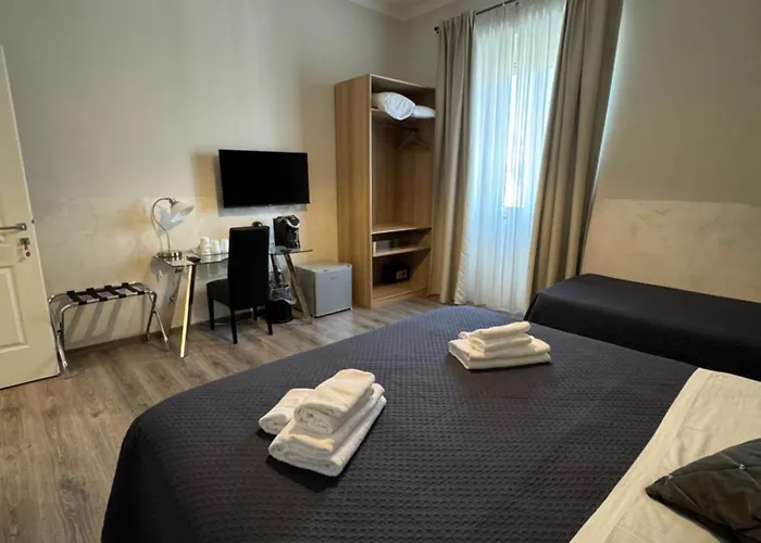 Rhs Rienzo Suites